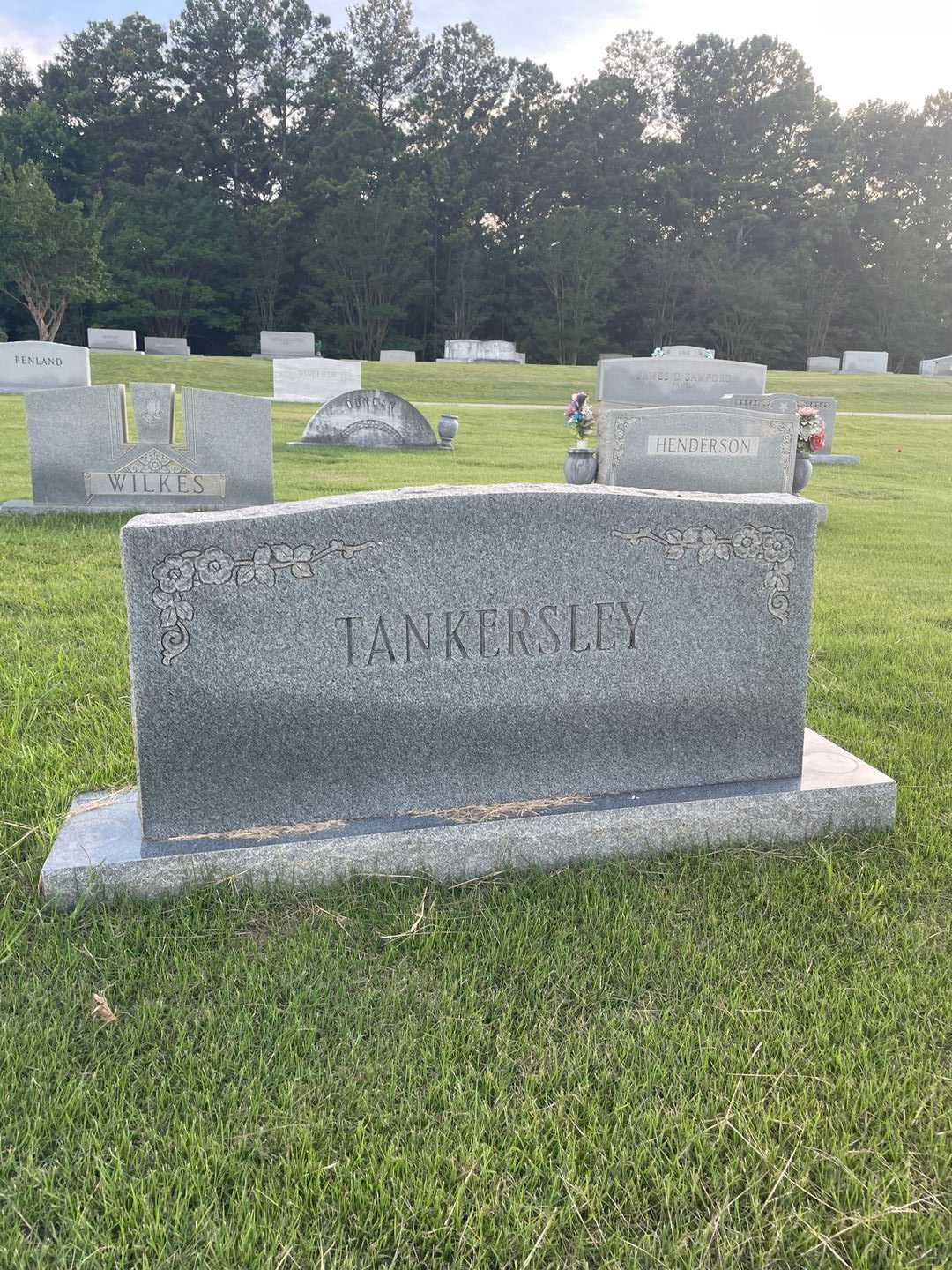 Donna S. Tankersley's grave