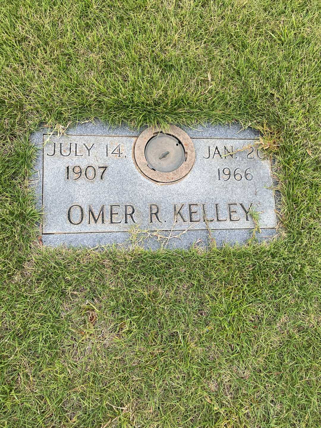 Omer R. Kelley's grave. Photo 3