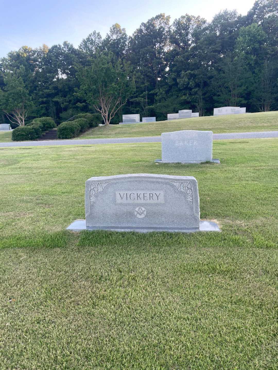 Annie O. Odom Vickery's grave. Photo 1