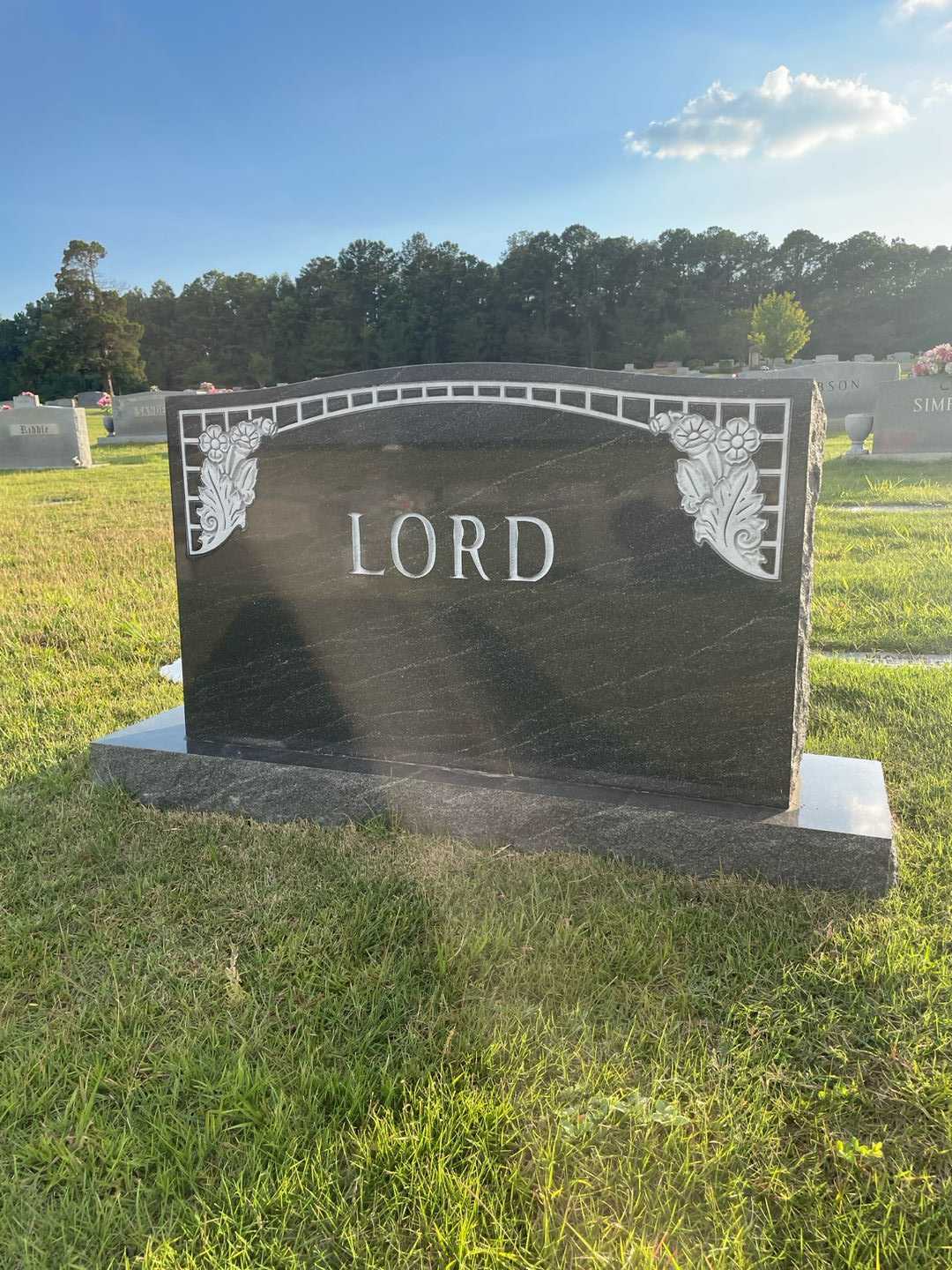 Ruth G. Ganus Lord's grave. Photo 1