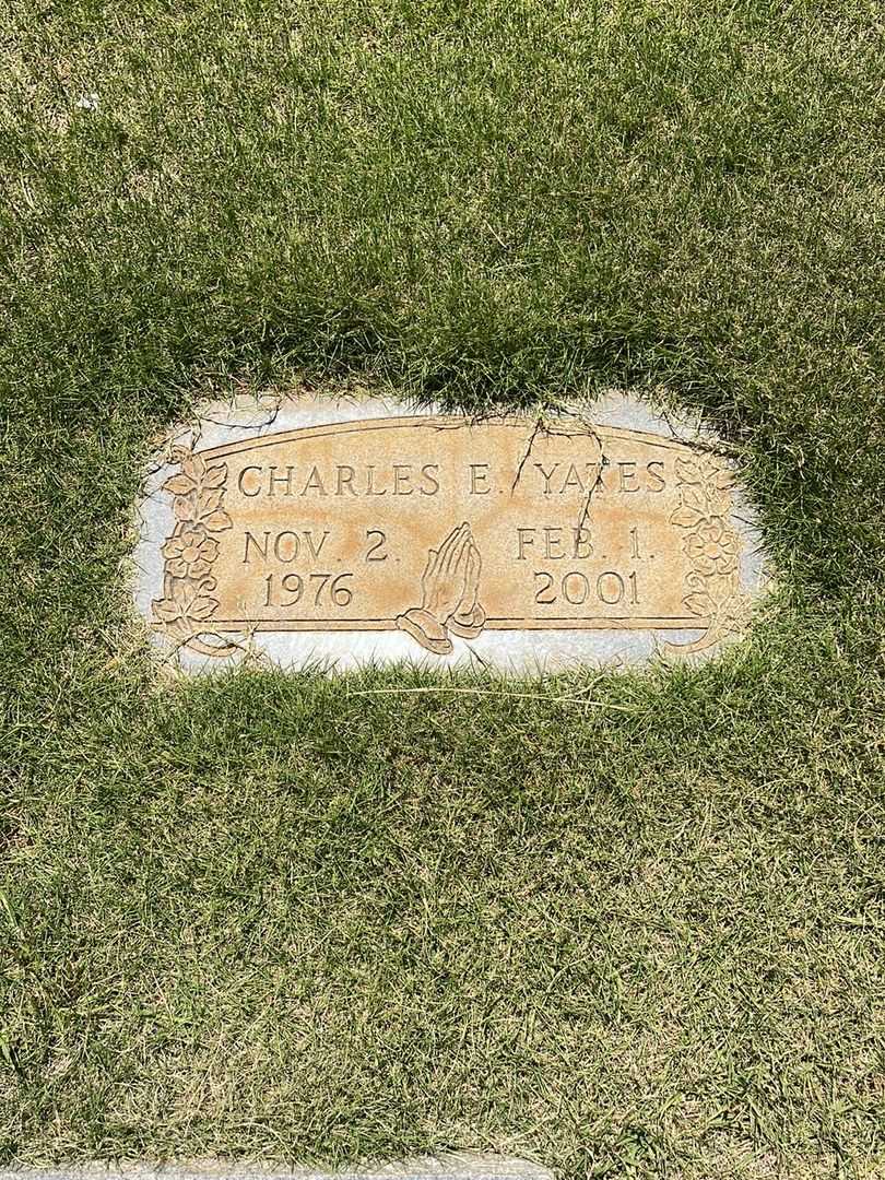 Charles E. Yates's grave. Photo 1