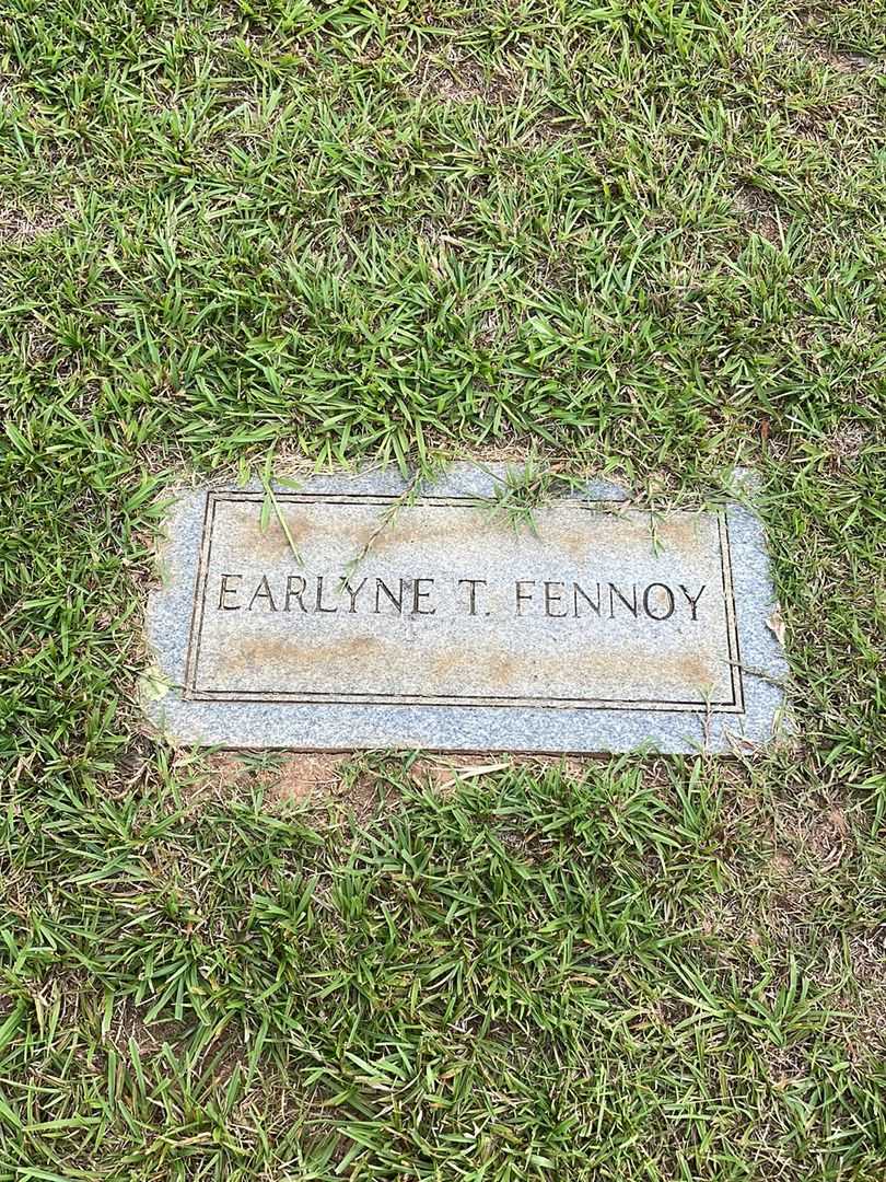 Earlyne T. Fennoy's grave. Photo 3