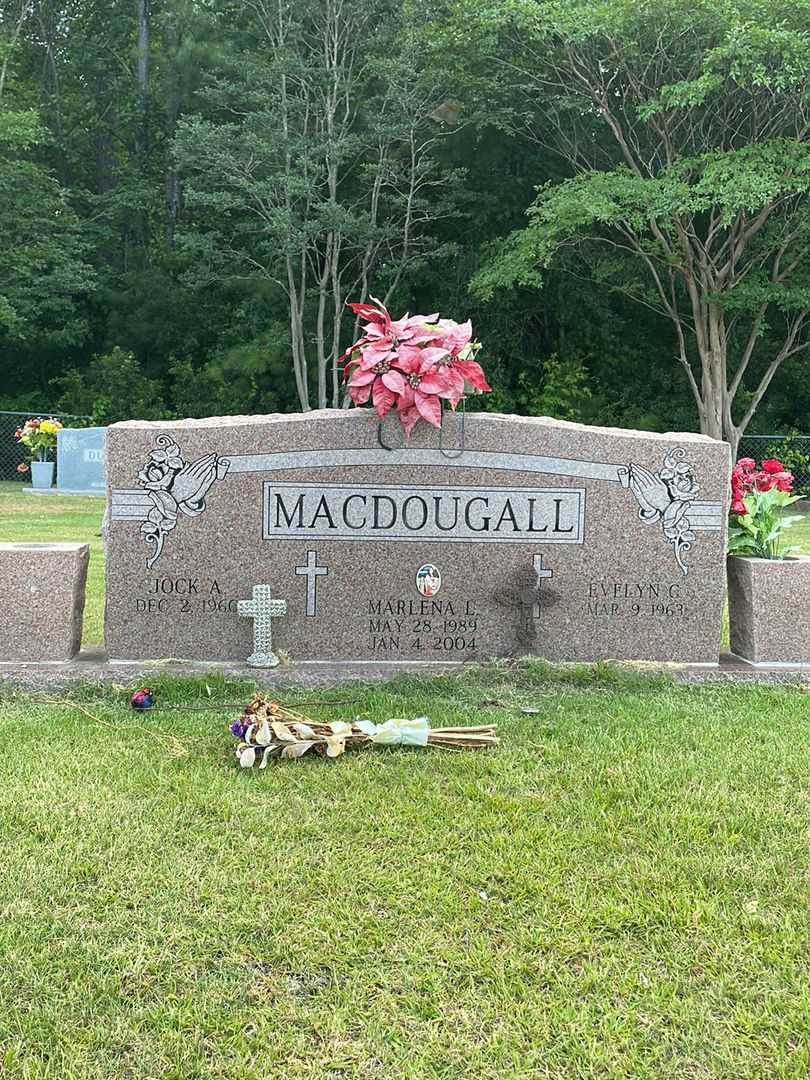 Marlena L. MacDougall's grave. Photo 1