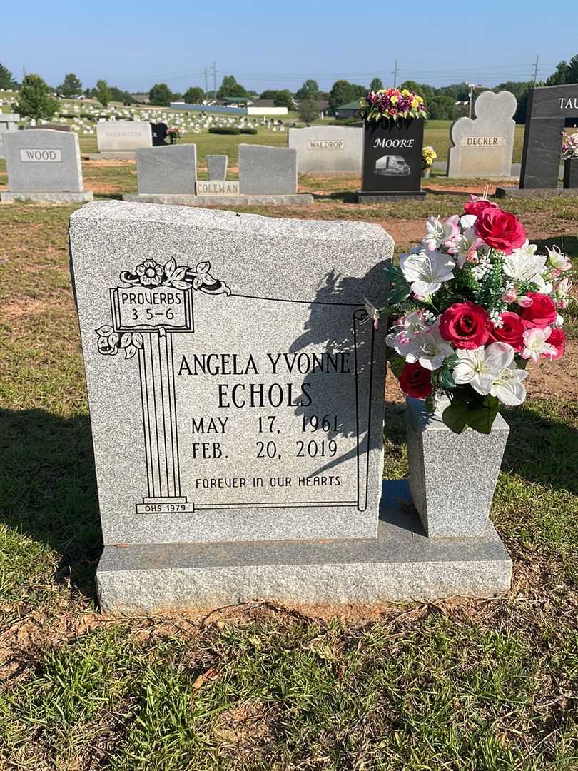 Angela Yvonne Echols's grave. Photo 1