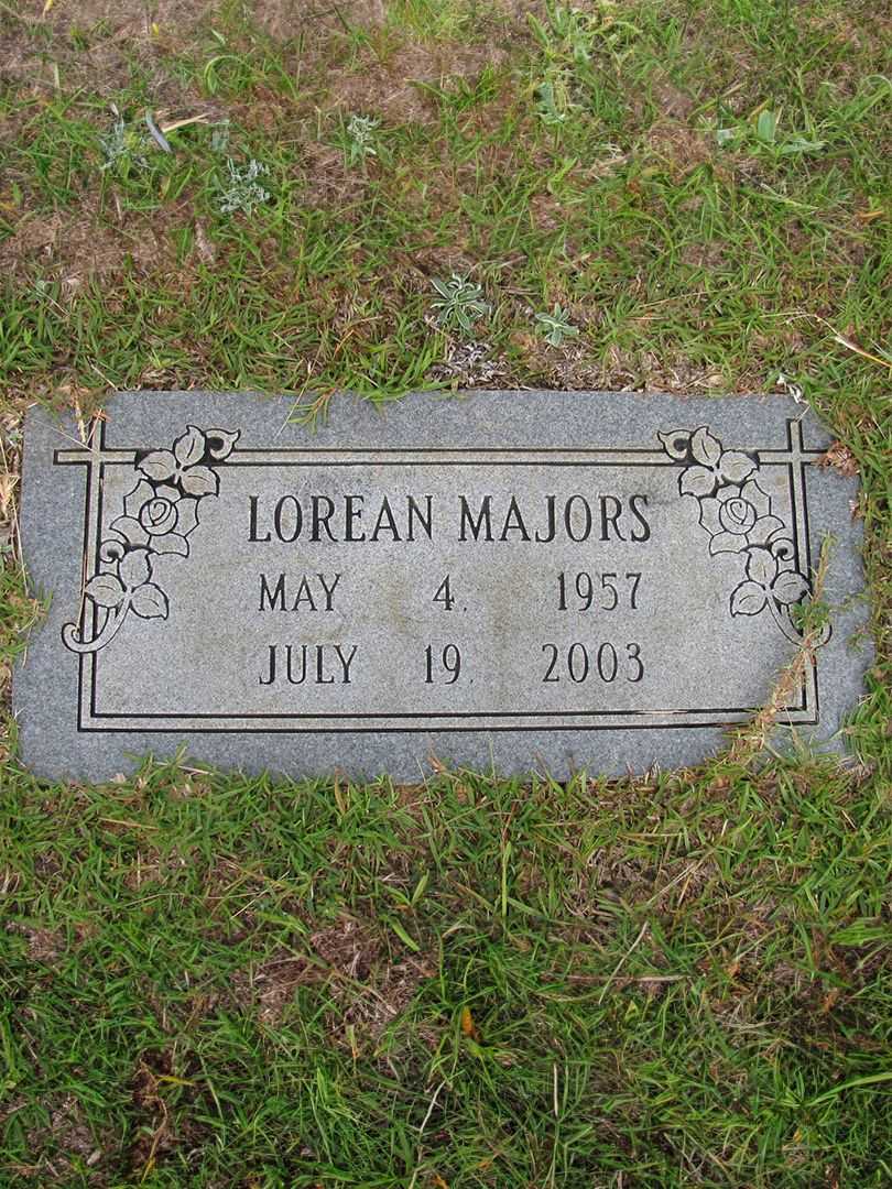 Lorean V. Majors's grave. Photo 1