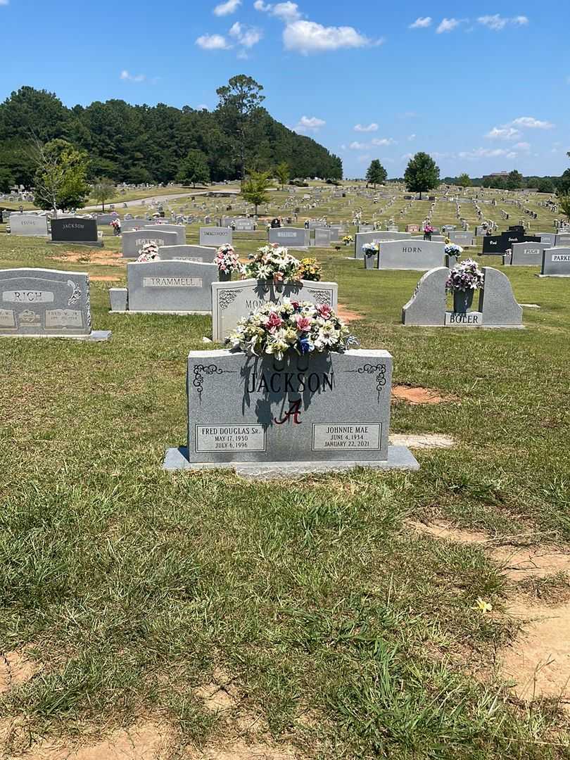 Fred Douglas Jackson Senior's grave. Photo 2