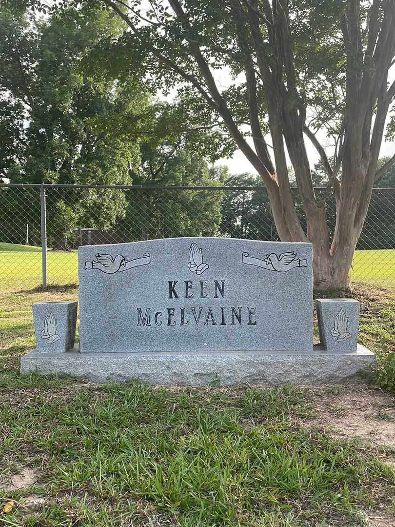 James E. Keen's grave. Photo 1