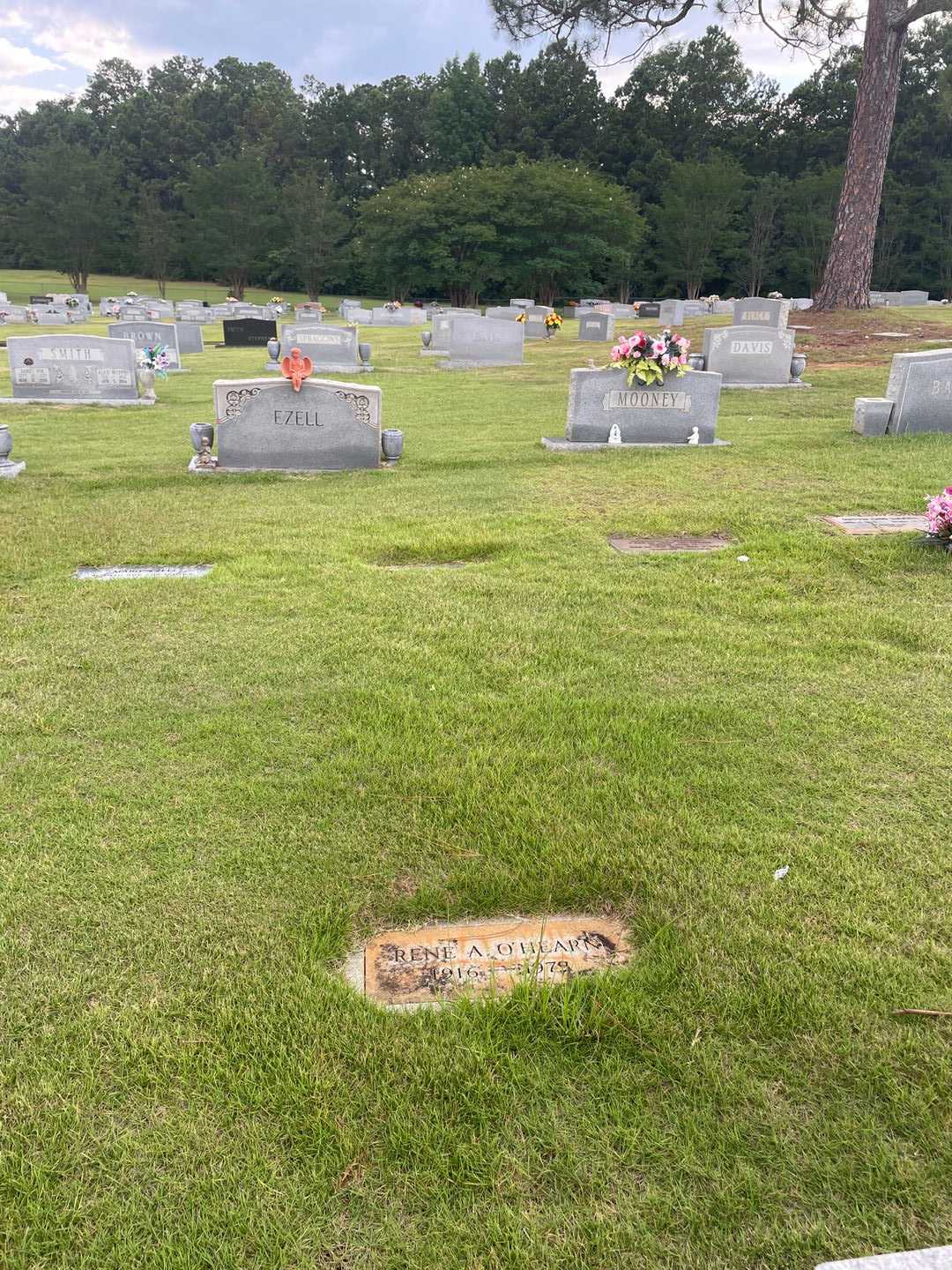 Rene A. O'Hearn's grave. Photo 2