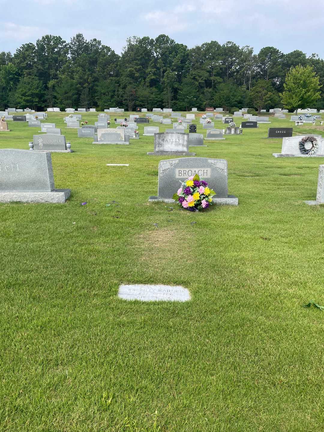 Joe Billy Raiford's grave. Photo 1