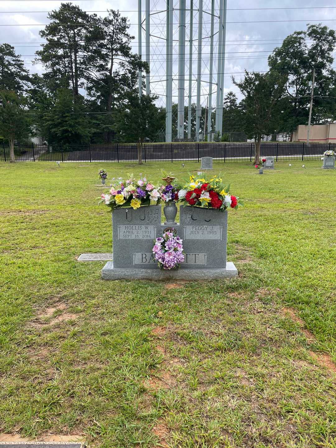 Peggy J. Baggett's grave. Photo 1