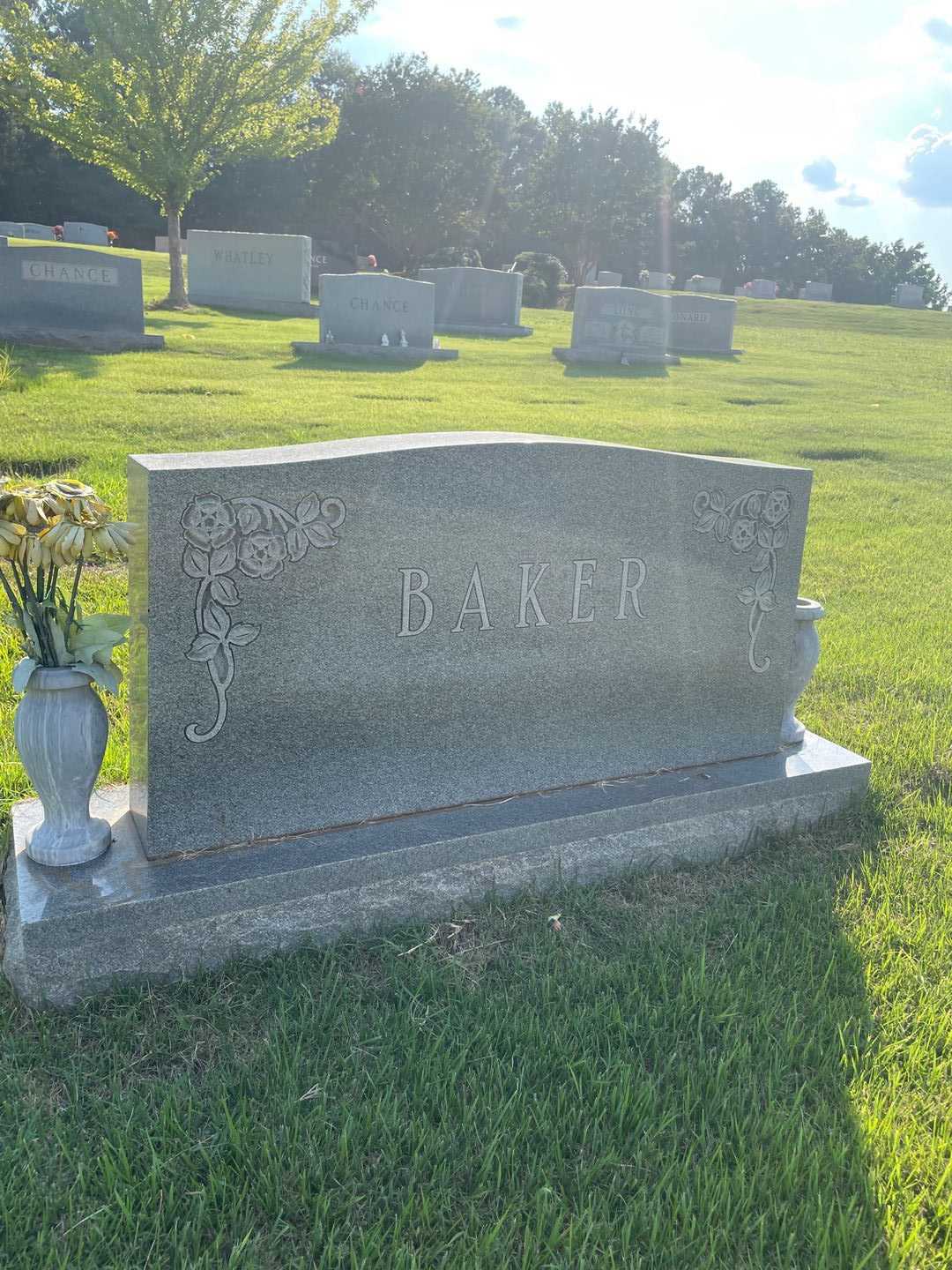 Elizabeth S. Sahag Baker's grave. Photo 1