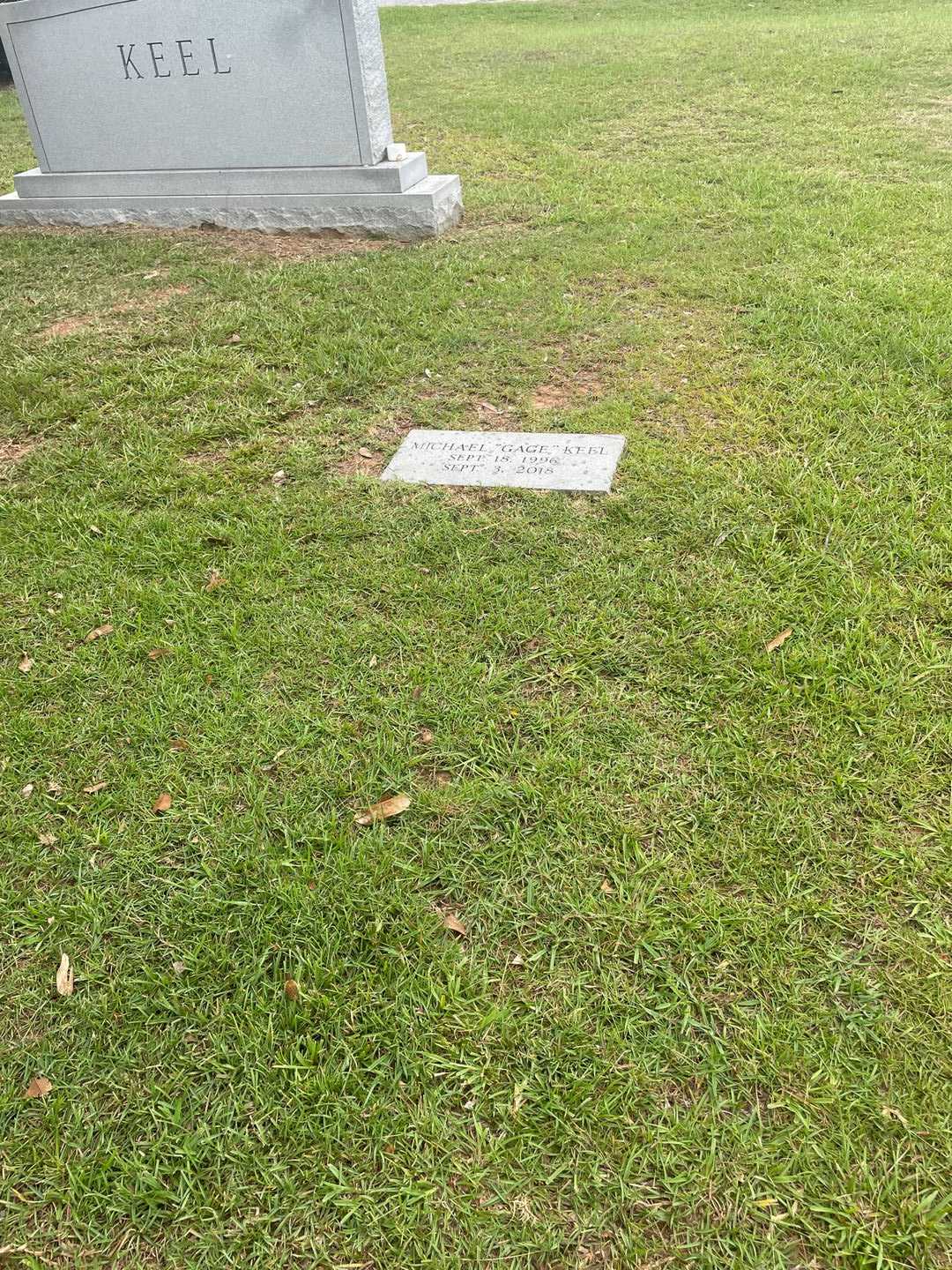 Michael R. "Gage" Keel's grave. Photo 2