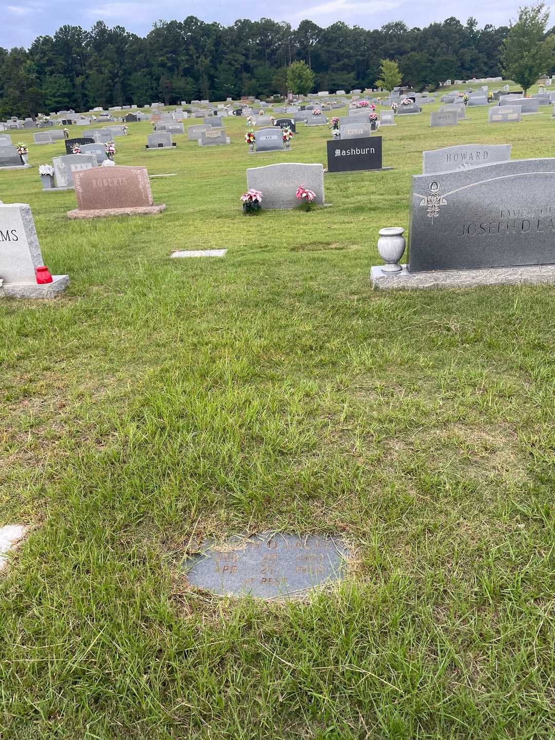 Joseph D. Lackey's grave. Photo 2