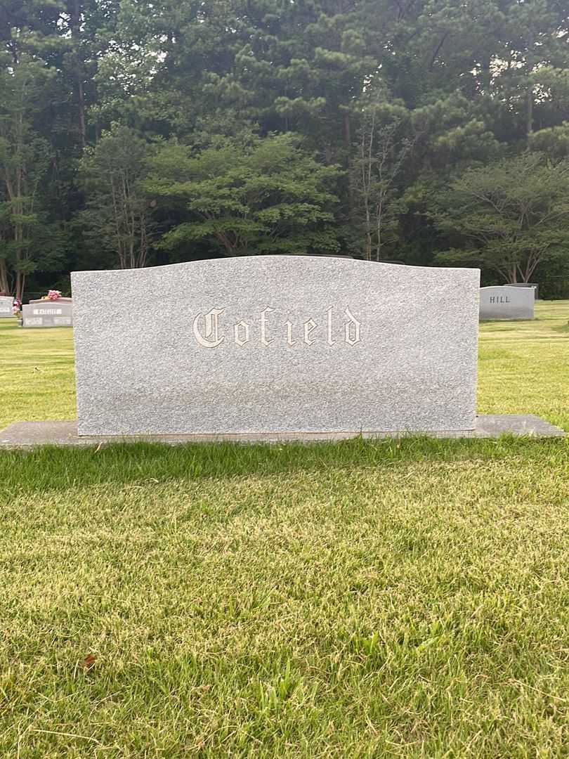 Velma Elizabeth Ragsdale Cofield's grave. Photo 1