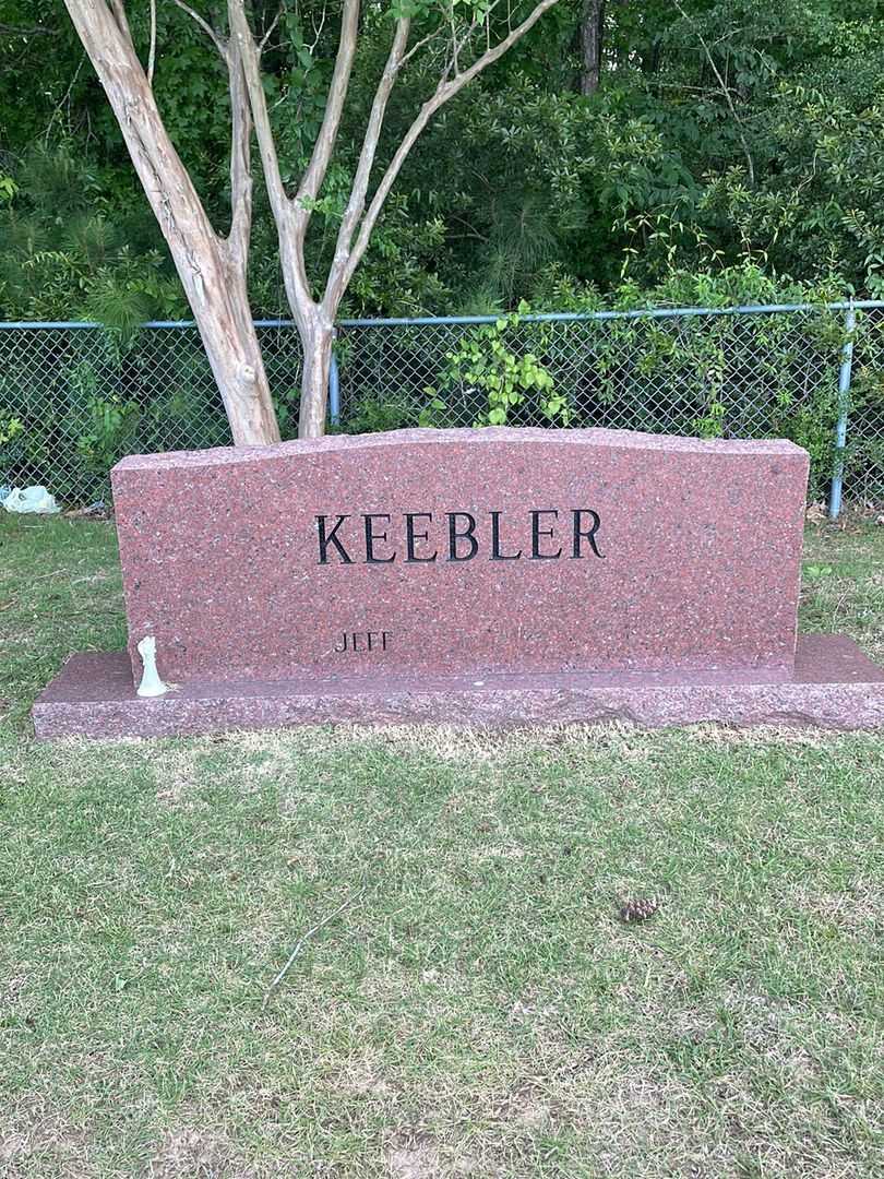 Jimmy Jeff "Tater" Keebler Second's grave. Photo 1