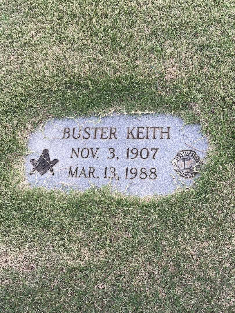 Buster W. Keith's grave. Photo 3