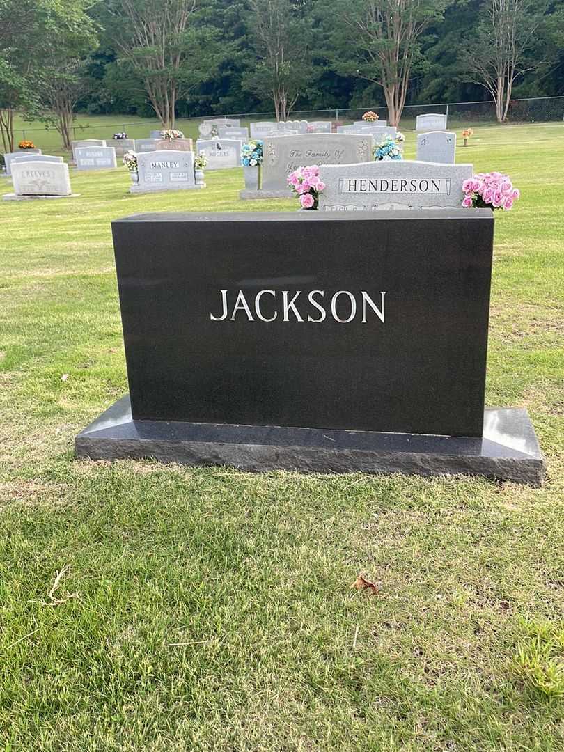 Janet B. Jackson's grave. Photo 1