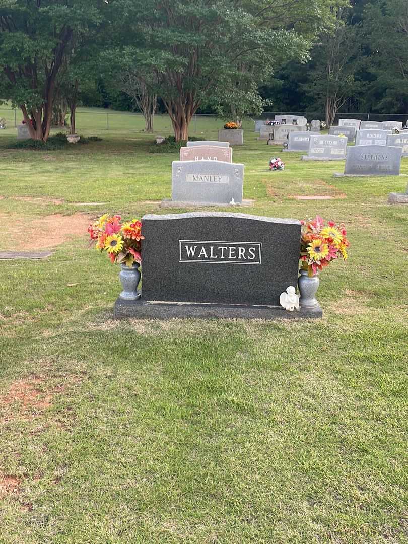 Debra W. Jackson's grave. Photo 1