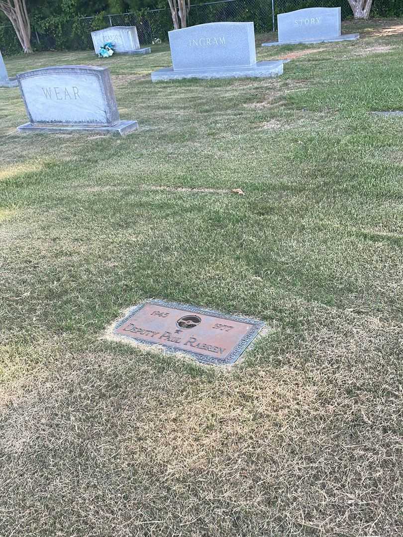 Deputy Paul Rabren's grave. Photo 2