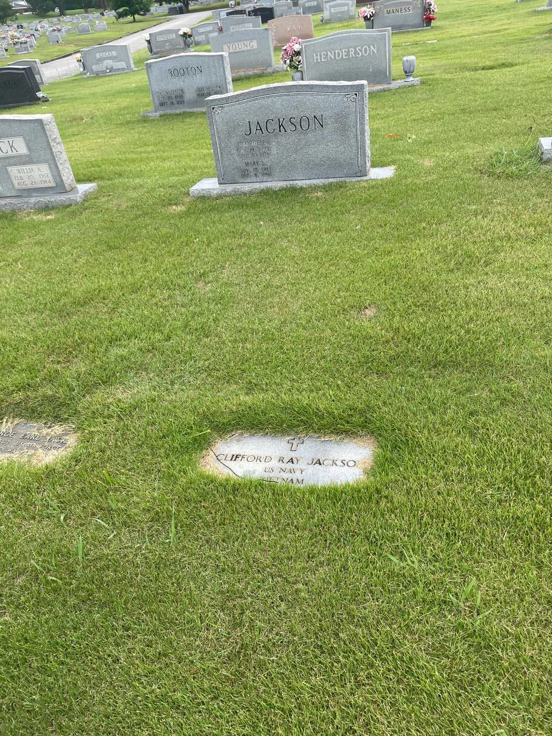 Clifford Ray Jackson's grave. Photo 2