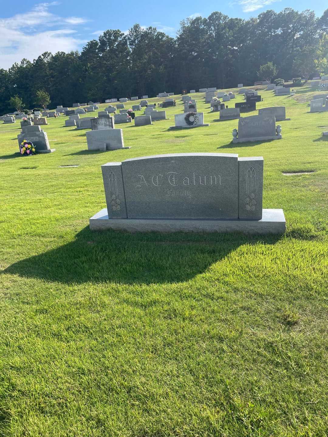 Carrie Ethel Ramage Tatum's grave. Photo 1