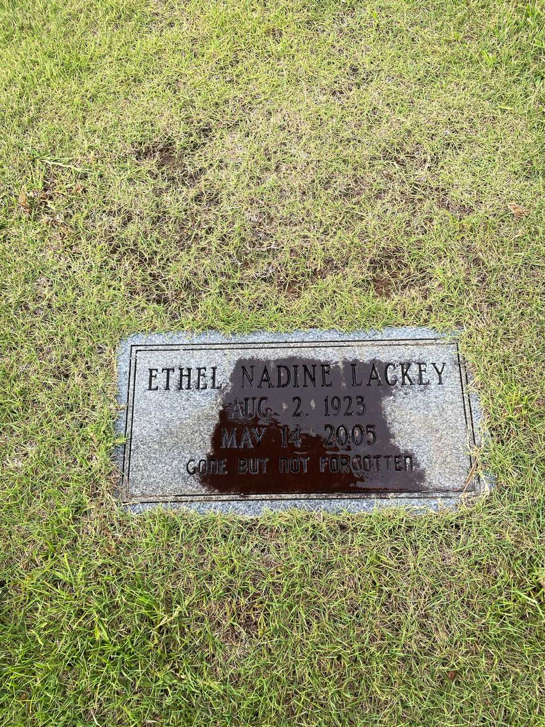 Ethel Nadine Lackey's grave. Photo 3