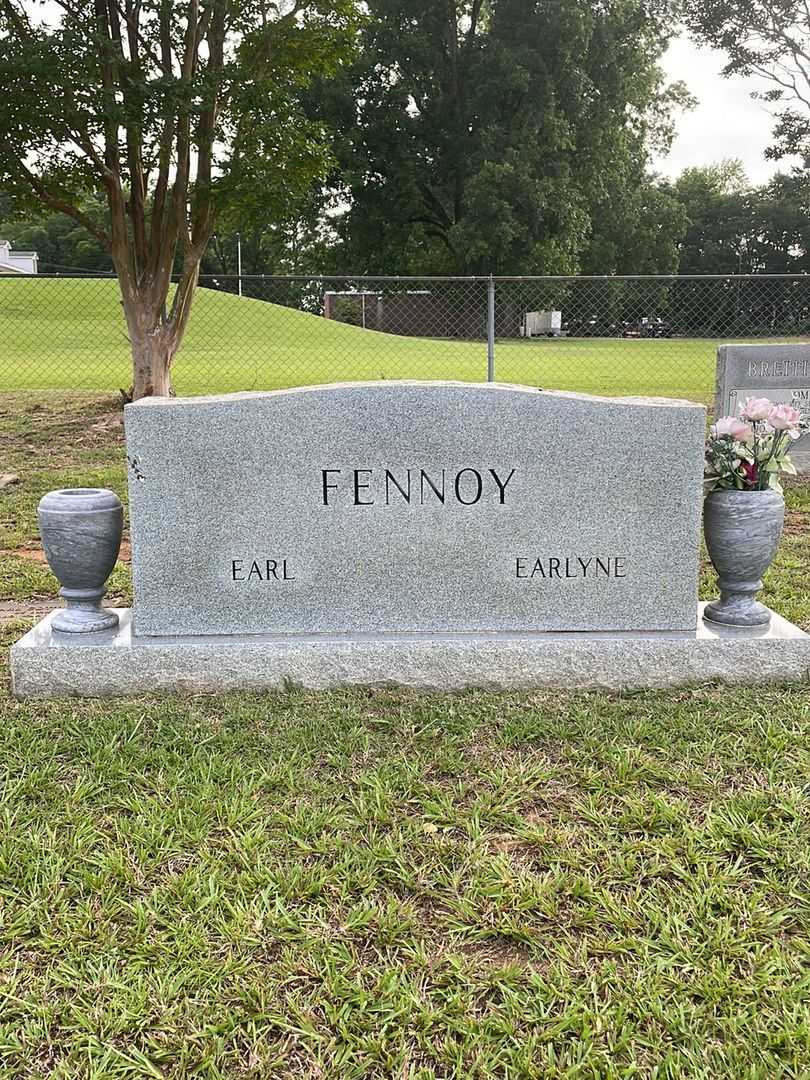 Earlyne T. Fennoy's grave. Photo 1