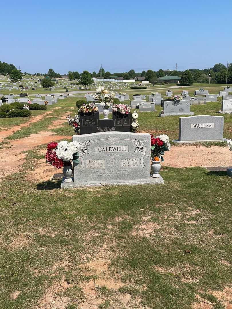 Clara Mae Caldwell's grave. Photo 2