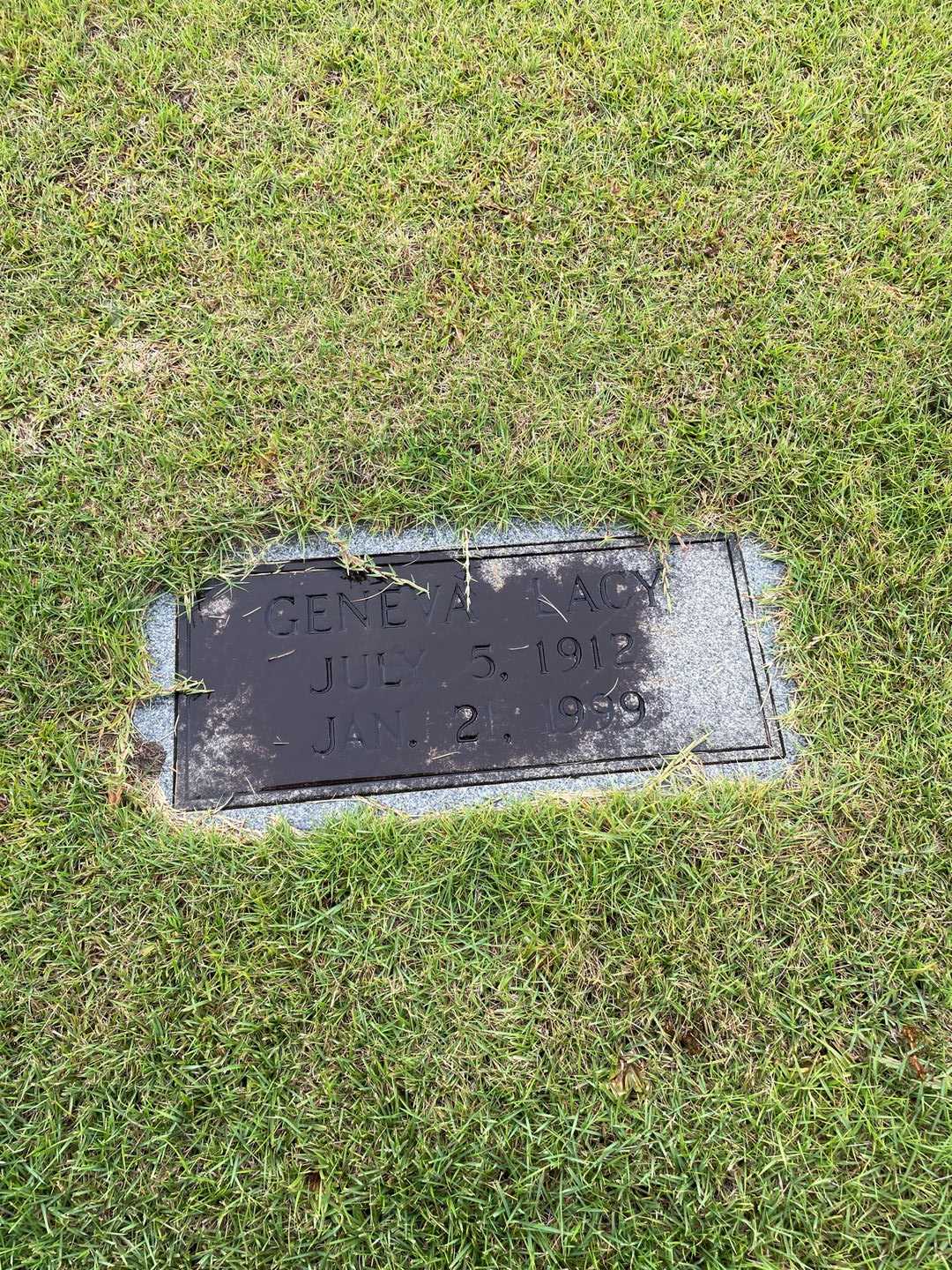 Laura Geneva Lacy's grave. Photo 3