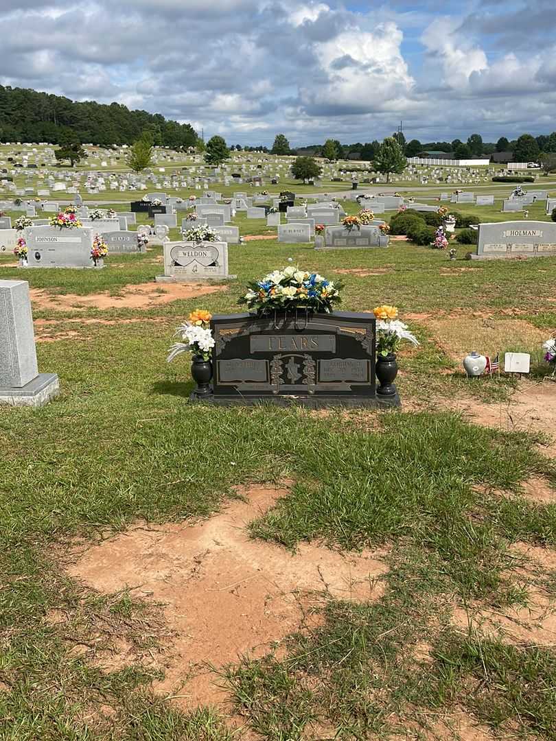 Florida B. Fears's grave. Photo 2