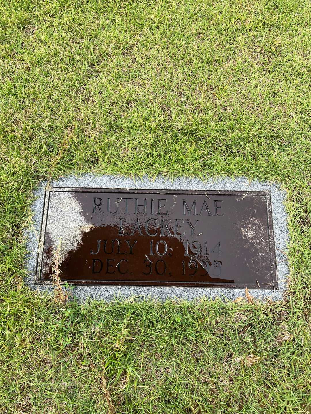 Ruthie Mae Lackey's grave. Photo 3