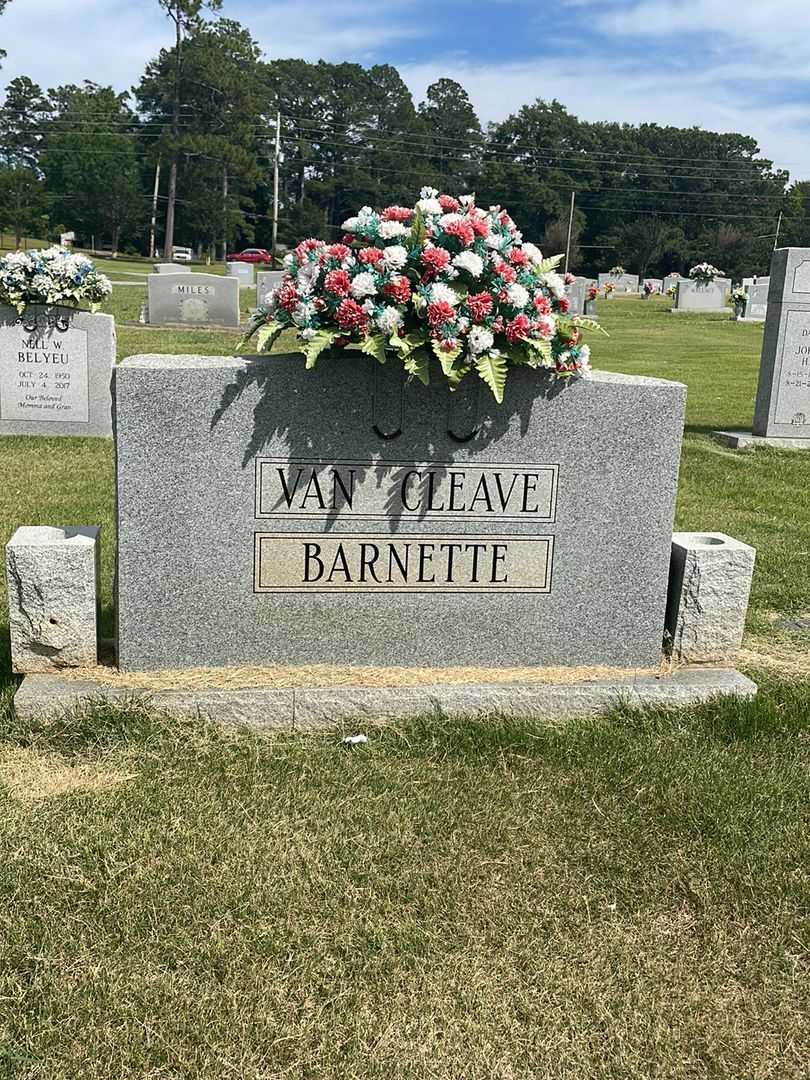 Betty J. Van Cleave's grave. Photo 1