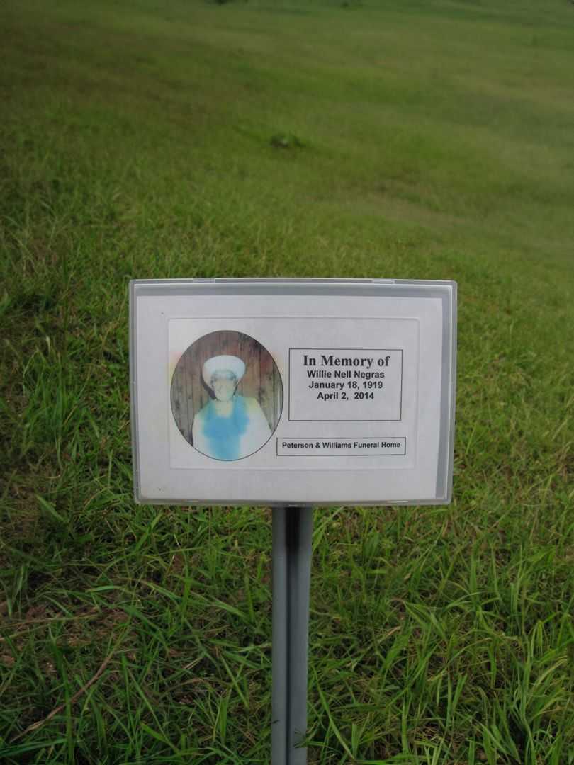 Willie Nell Negras's grave. Photo 1