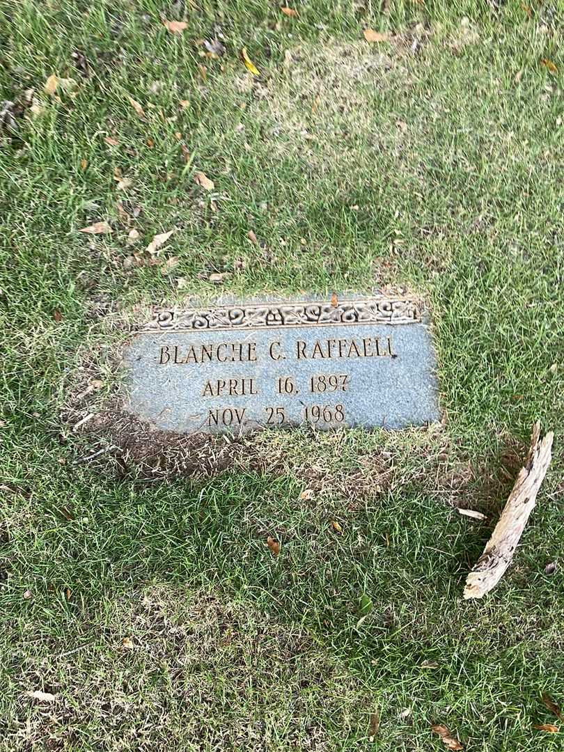 Blanche C. Raffaeli's grave. Photo 1