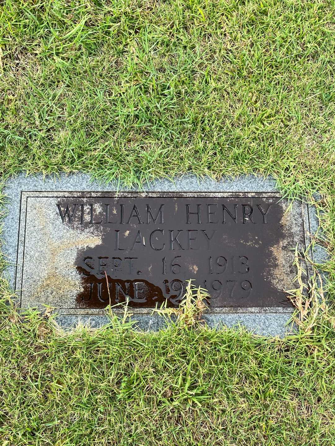 William Henry Lackey's grave. Photo 3