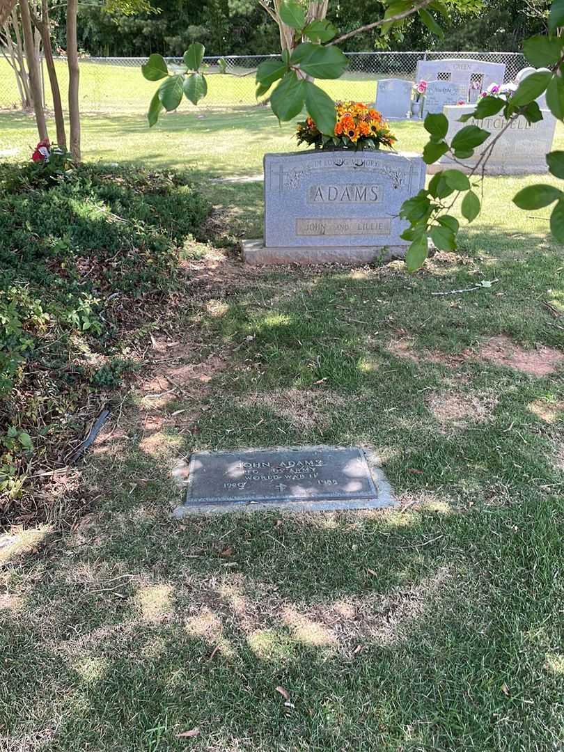 John Adams's grave. Photo 2