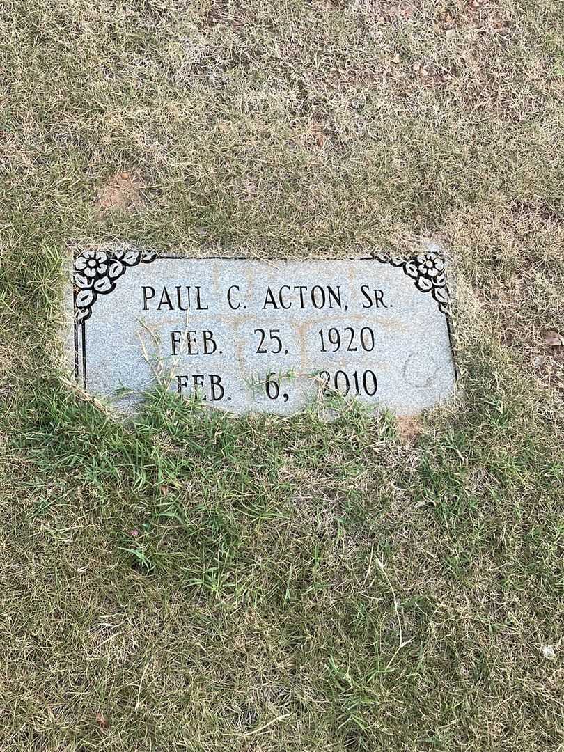 Paul C. Acton Senior's grave. Photo 3