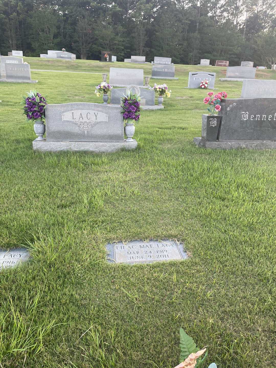 Lilac Mae Lacy Chance's grave. Photo 2