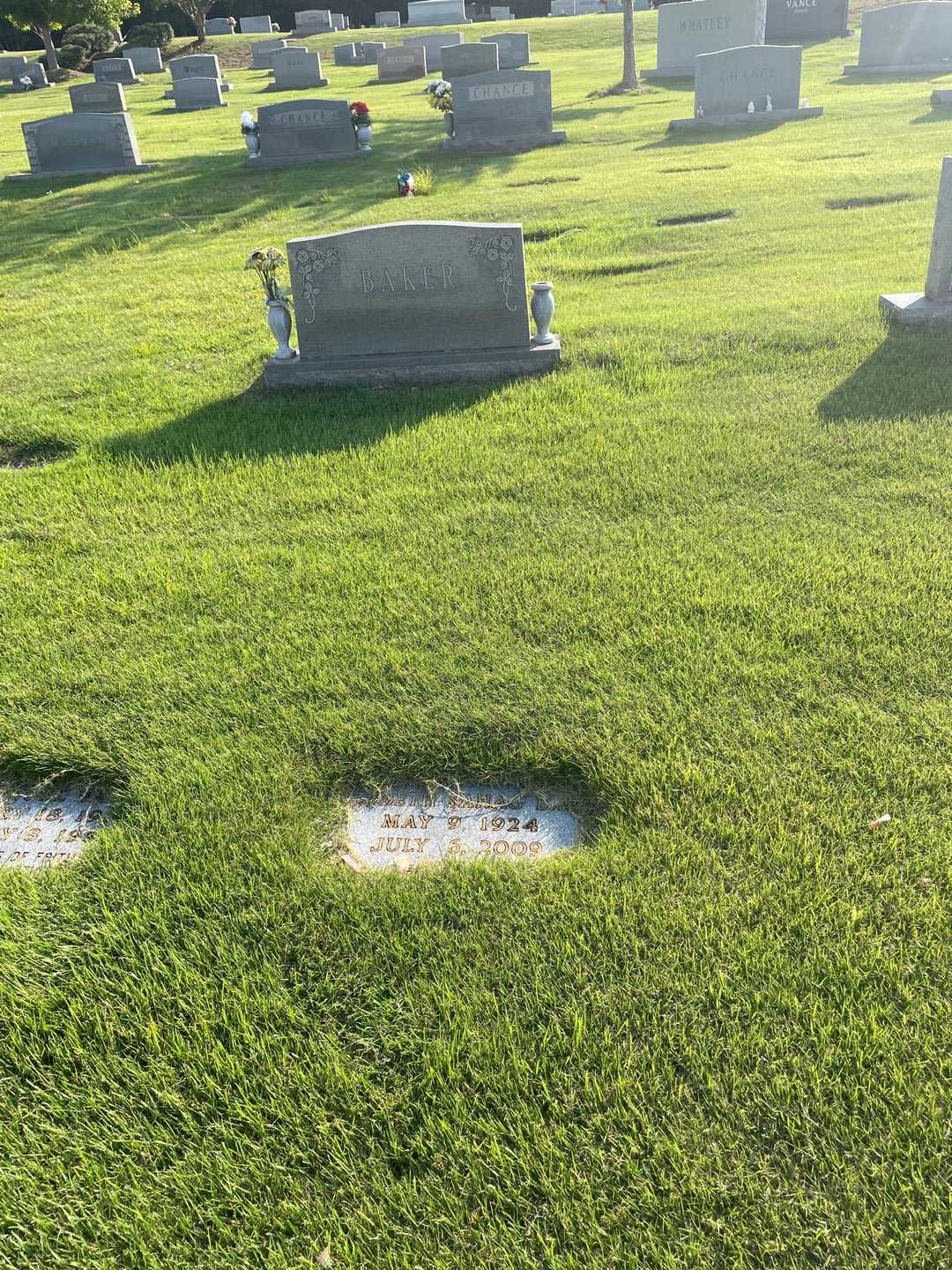 Elizabeth S. Sahag Baker's grave. Photo 2