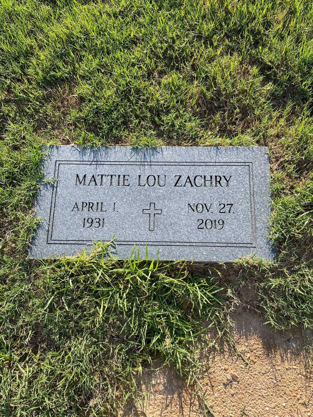 Mattie Lou Zachry Akin's grave. Photo 3