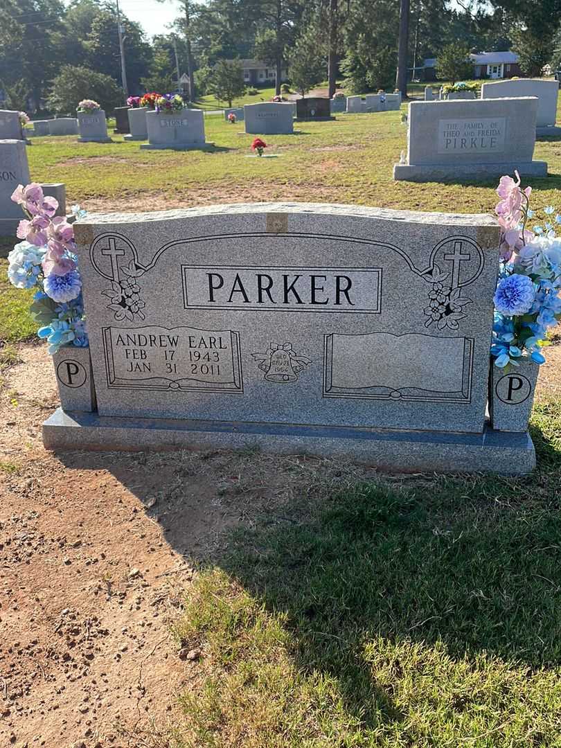 Andrew Earl Parker's grave. Photo 1