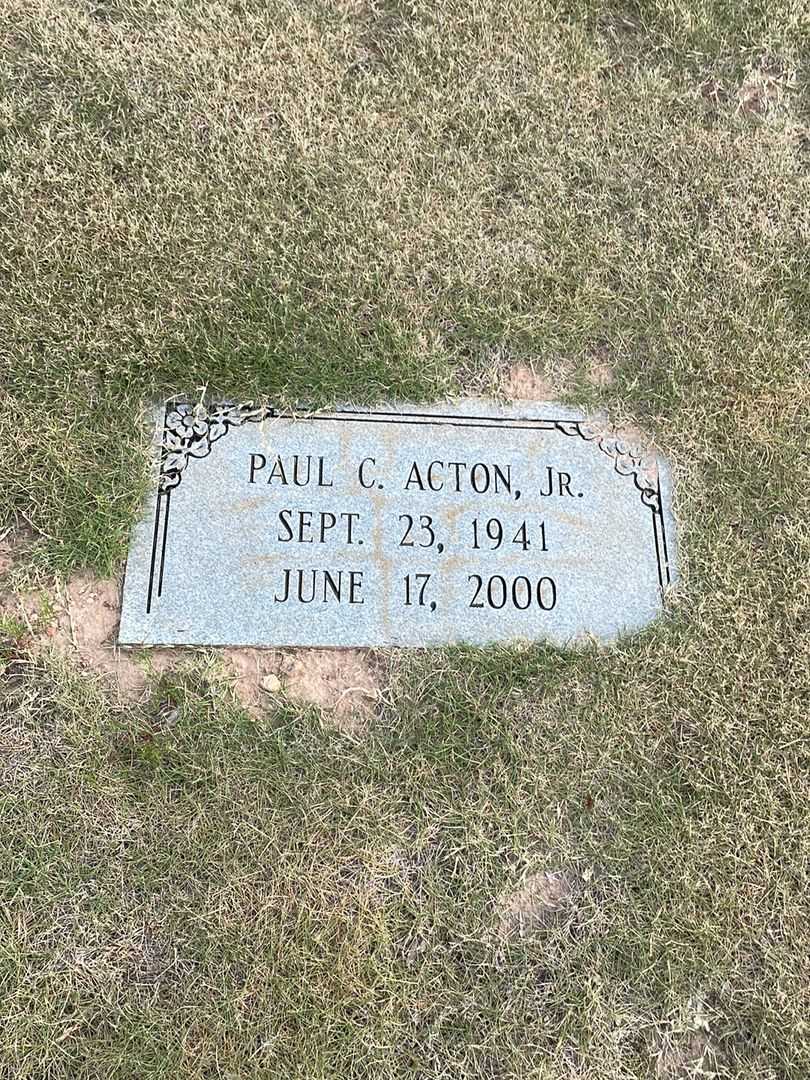 Paul C. Acton Junior's grave. Photo 3