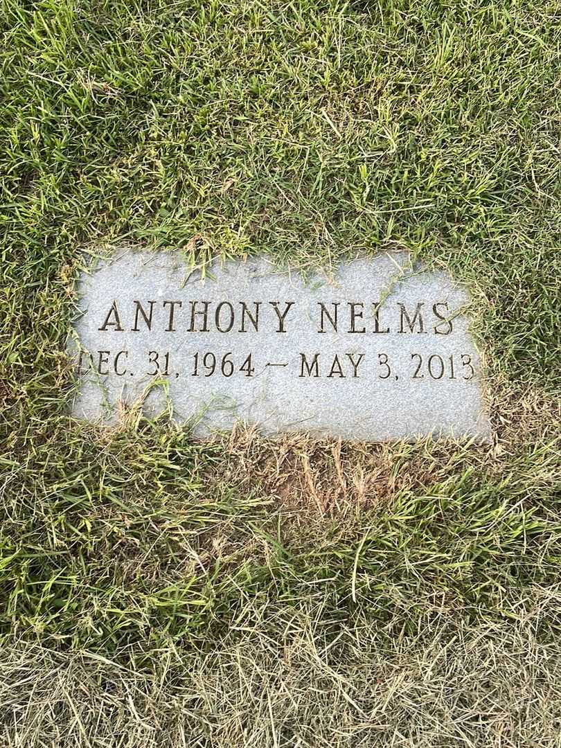 Anthony Nelms's grave. Photo 1