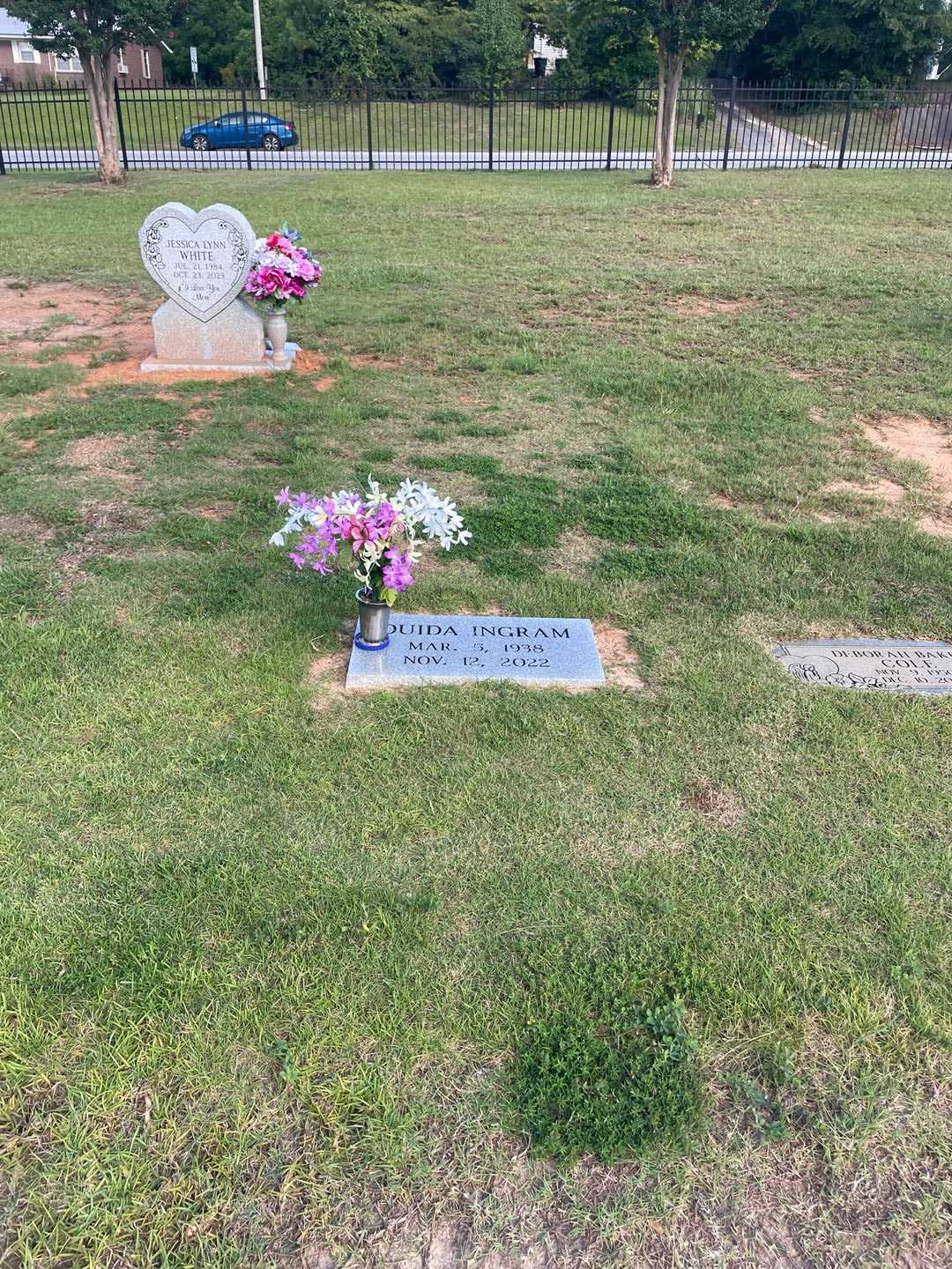 Ouida Kelly Ingram's grave. Photo 2